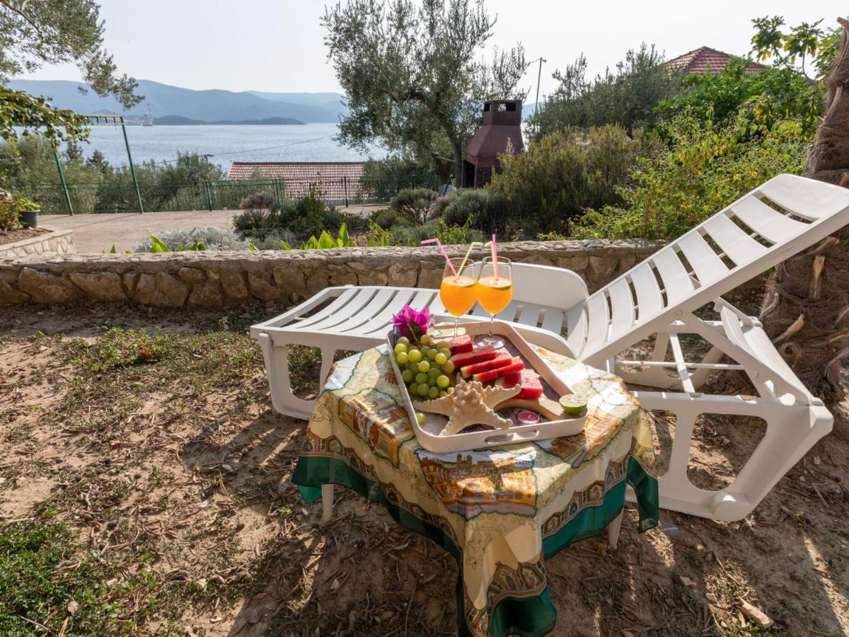 Holiday Home Dubra By Interhome Комарна Екстер'єр фото